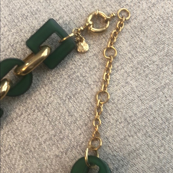 J Crew green and gold resin geometric necklace - Picture 3 of 4